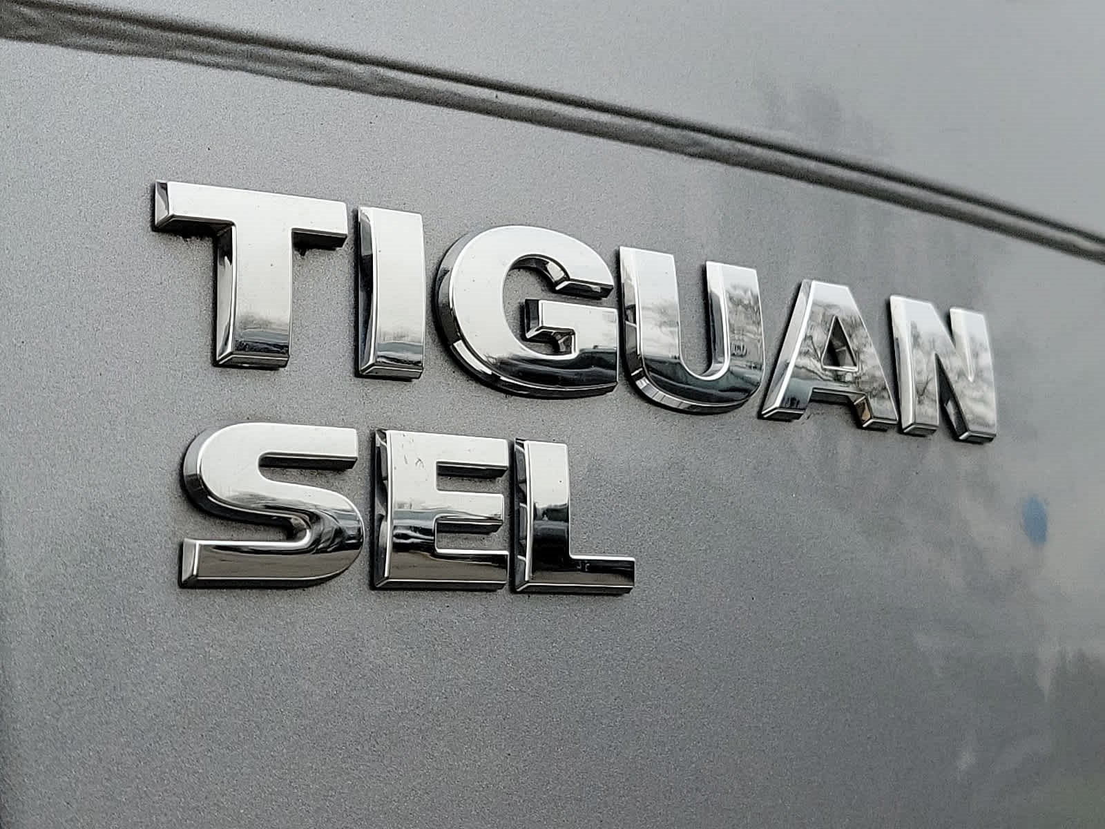 2021 Volkswagen Tiguan 2.0T SEL 4MOTION
